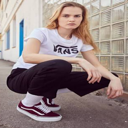 Vans Locations Logo AU